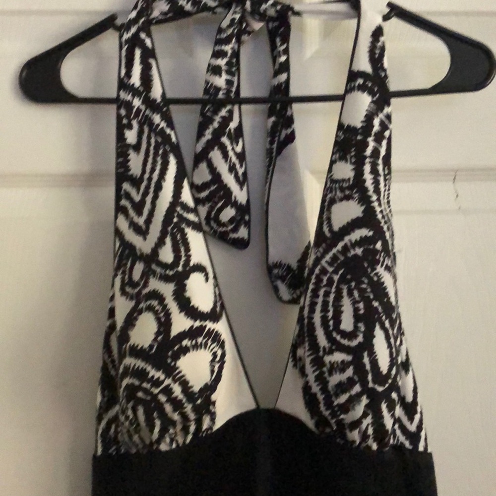 Sundress - Picture 2 of 6